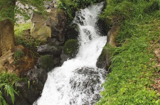 Yoroigafuchi Water Park